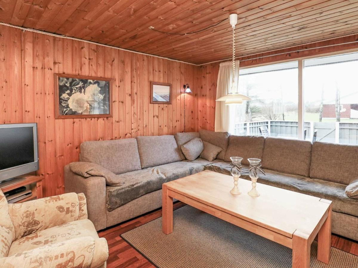 Holiday Home Lokken X Экстерьер фото
